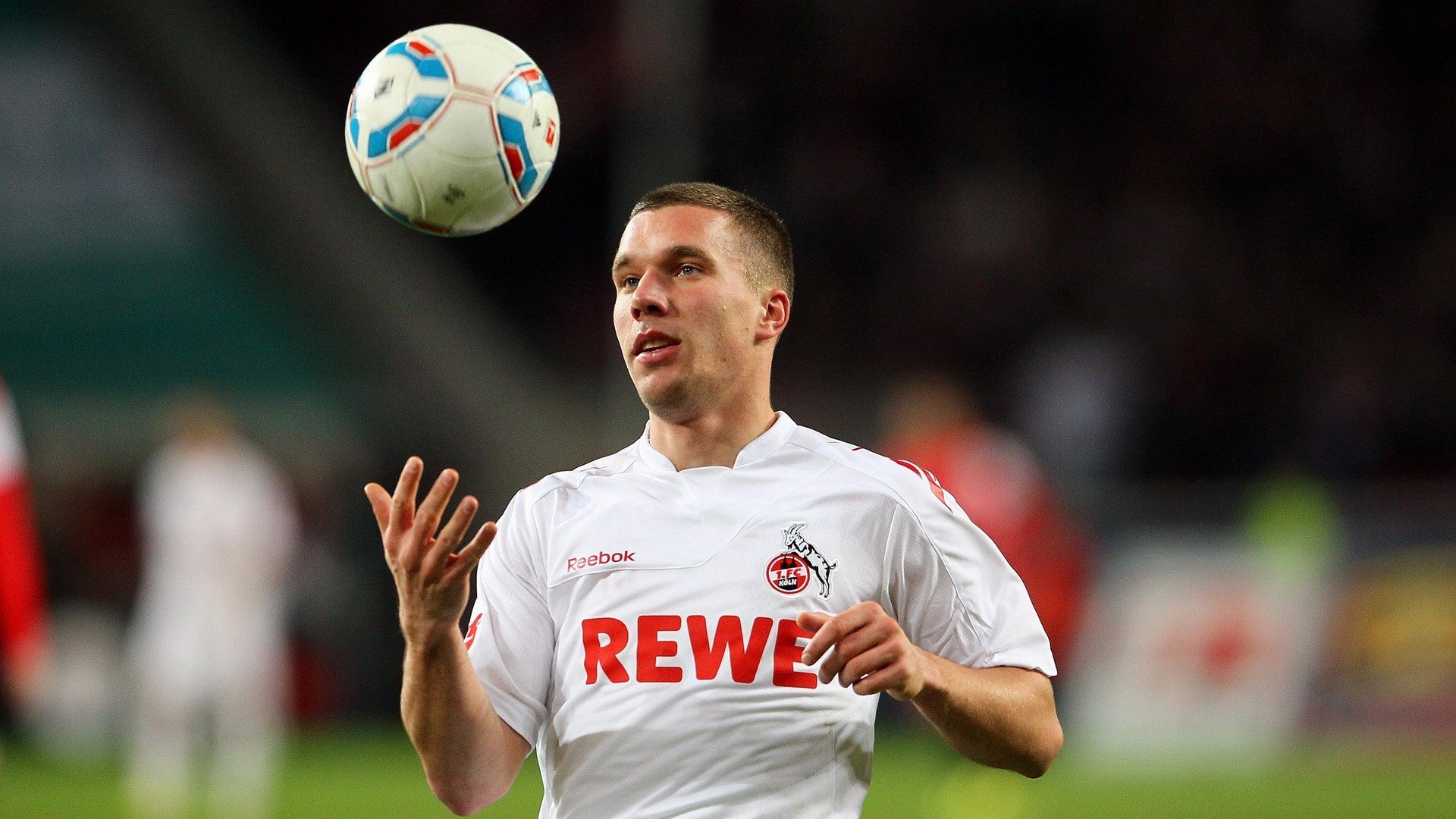 九游APP-绿茵场上的双重奏,弗拉霍维奇爆发映衬洪都拉斯硬仗取胜伊朗